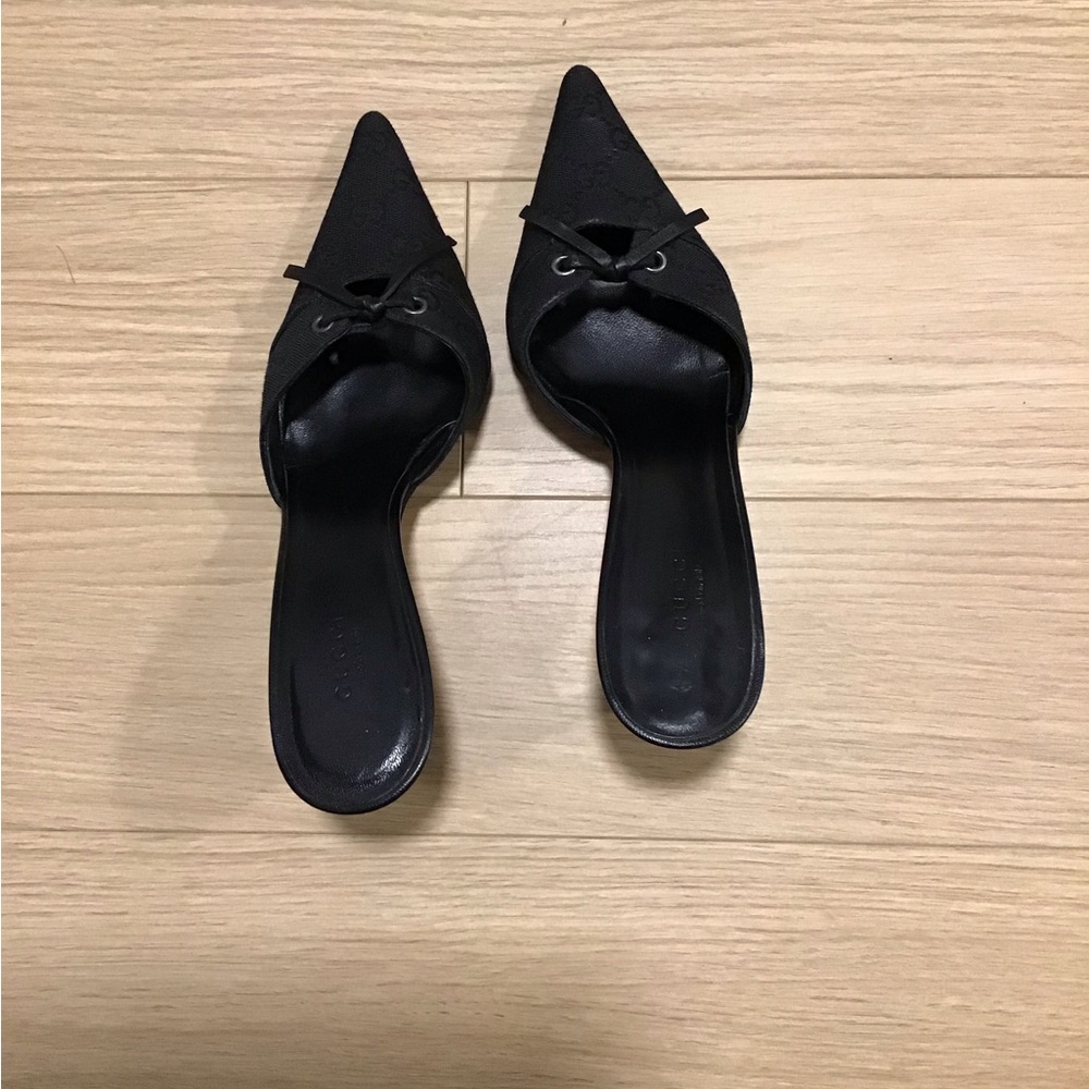 Authentic Gucci Black Women's GG Logo Mules - Picture 2 of 8
